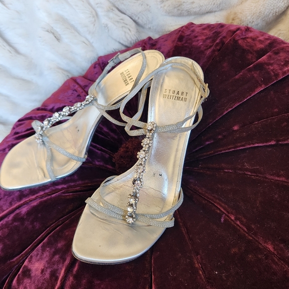 Stuart Weitzman Silver Sandals - Picture 1 of 2